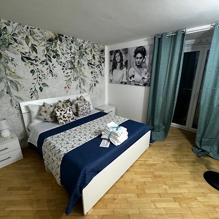 Plebiscito Charme Rooms Nápoles Exterior foto