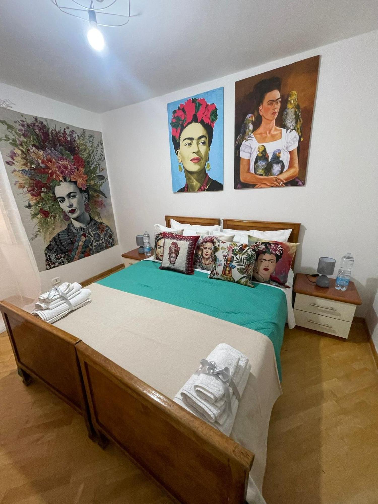 Plebiscito Charme Rooms Nápoles Exterior foto