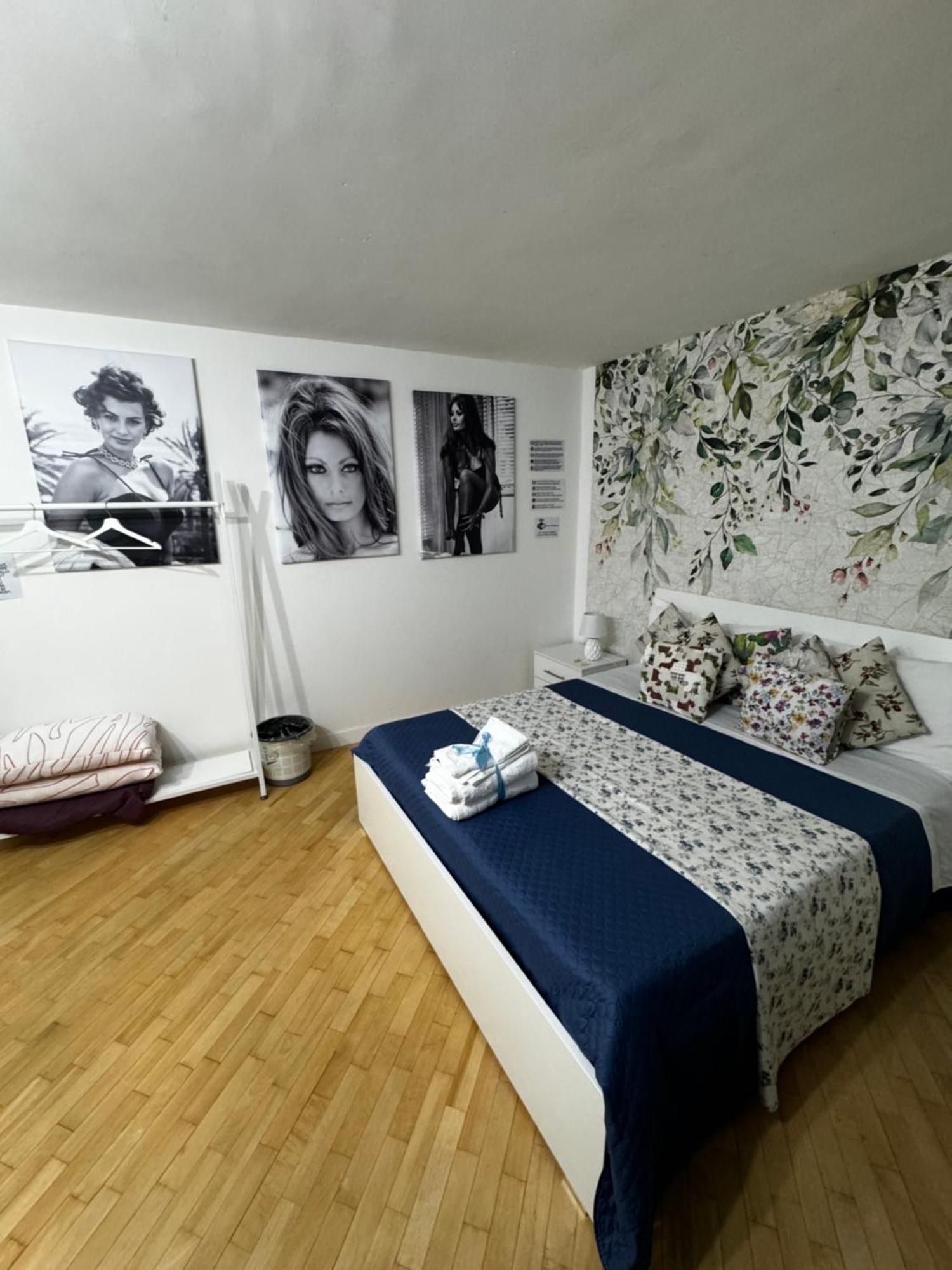 Plebiscito Charme Rooms Nápoles Exterior foto
